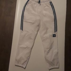 SOLD*NWOT* Adidas windpants